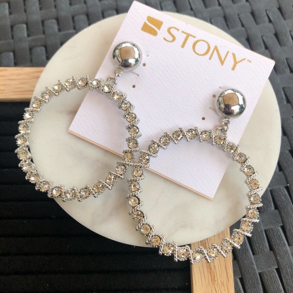 stony Jewelry - Silver Rhinestone Hoops